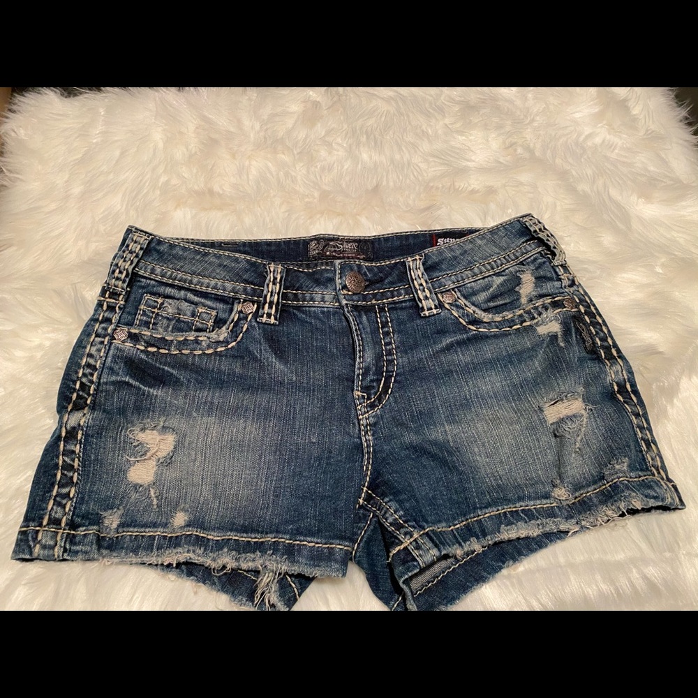 💕SILVER. Aiko mid shorts Size 30/L3